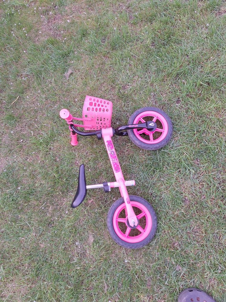 Rowerek biegowy różowy