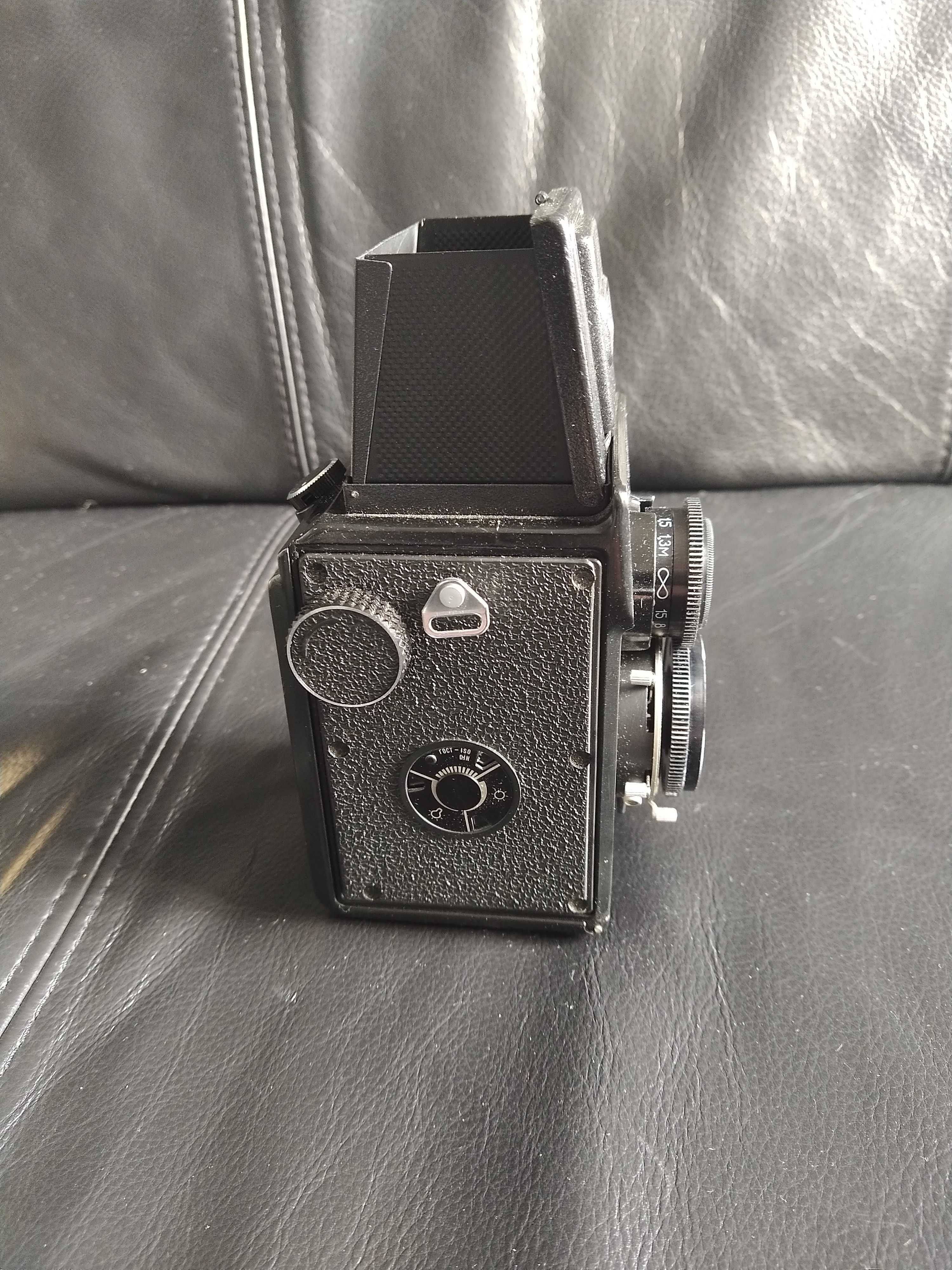 Máquina fotografica Lubitel 166. Completa com acessórios e documentos