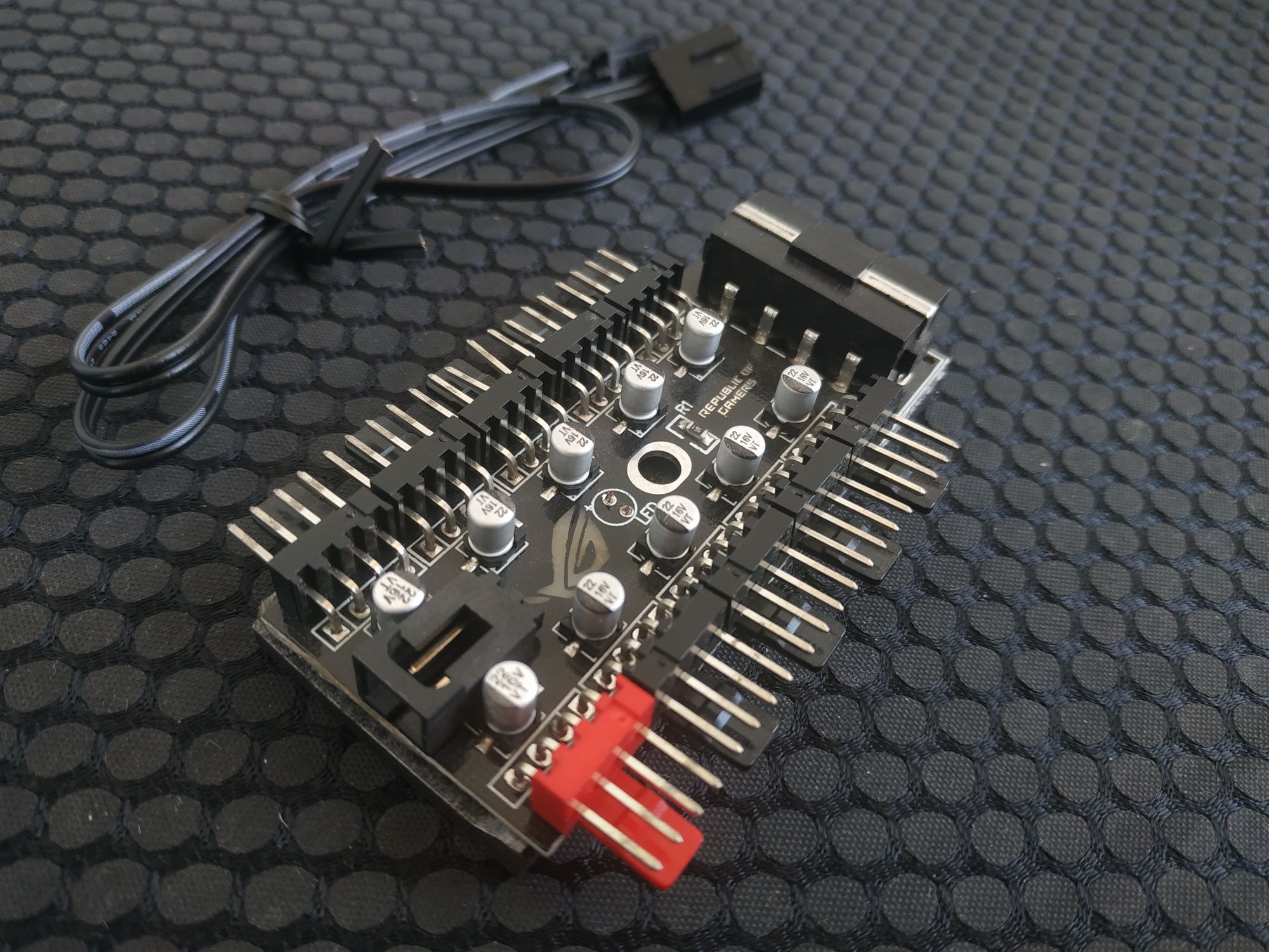 Сплитер DeepCool MOLEX на 10 кулеров 4 pin LED подсветка (Новый)