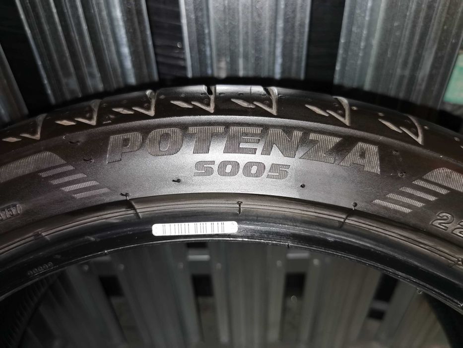 Opony letnie Bridgestone Potenza S005 225/40R19 - stan idealny