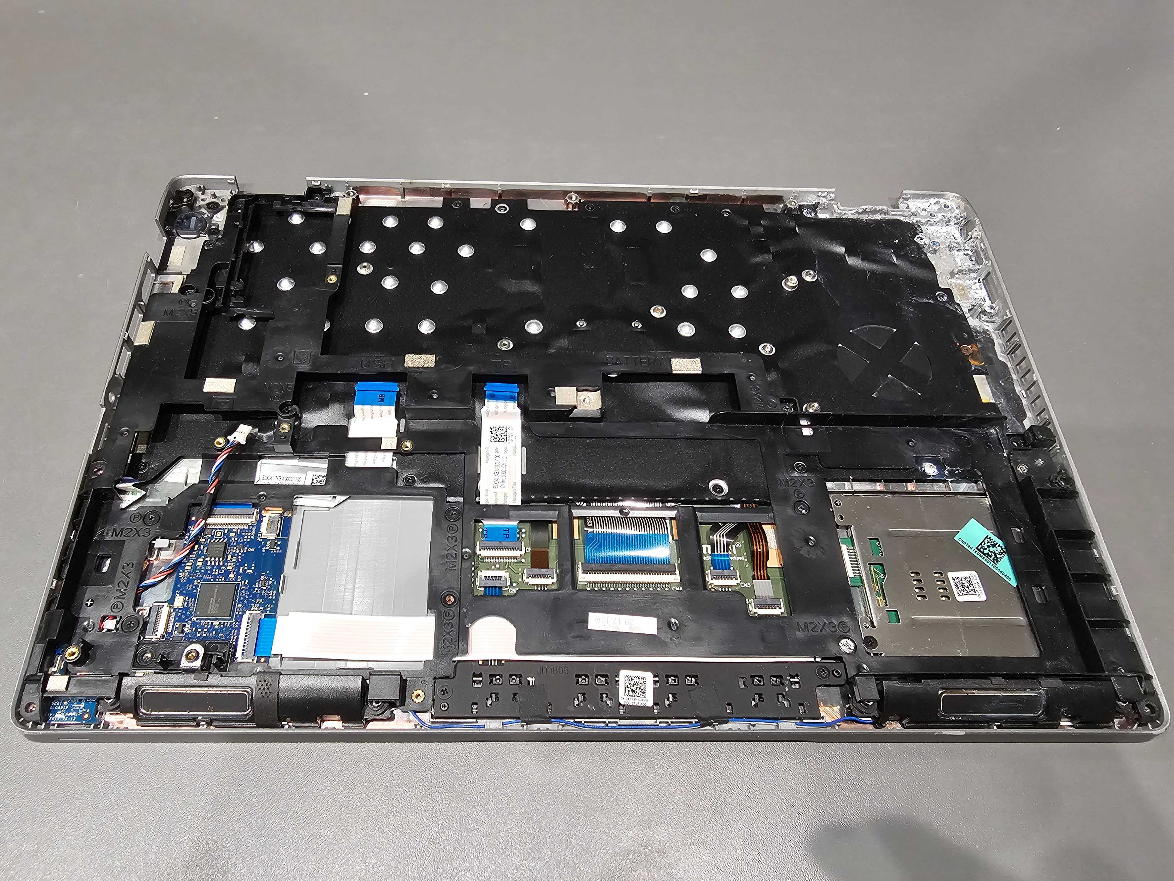 Palmrest Dell Latitude 5410 - klawiatura touchpad czytnik smartcard