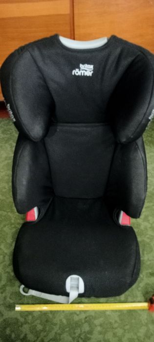 Britax Römer Kidfix Pro — автокрісло з нахилом спинки