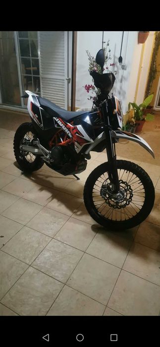 Ktm 690 enduro r  smc