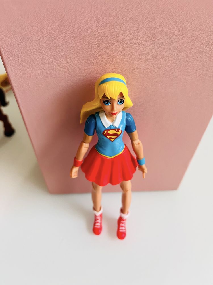 Super Hero Girl