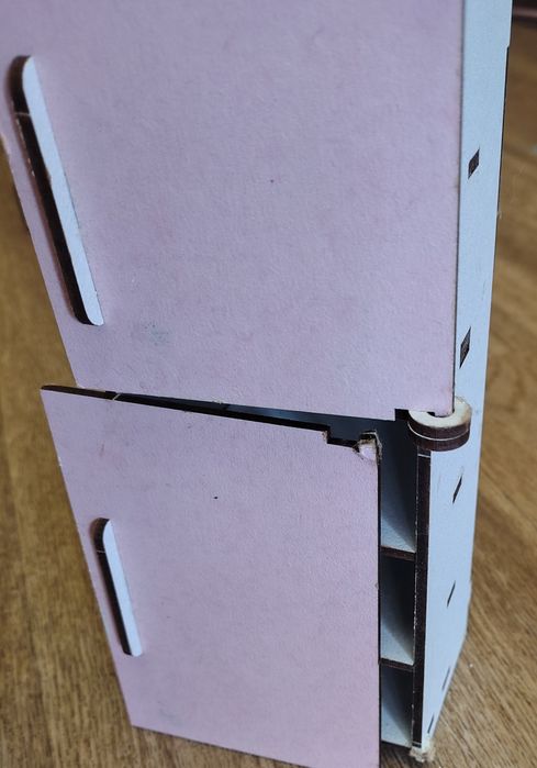 ляльковий будинок з меблями