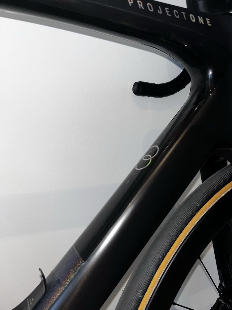 Trek Madone SLR 7, gen 8, rozm: L, suport Ceramic Speed, Oklejony