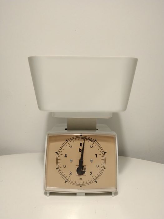 Kuchenna waga szalkowa