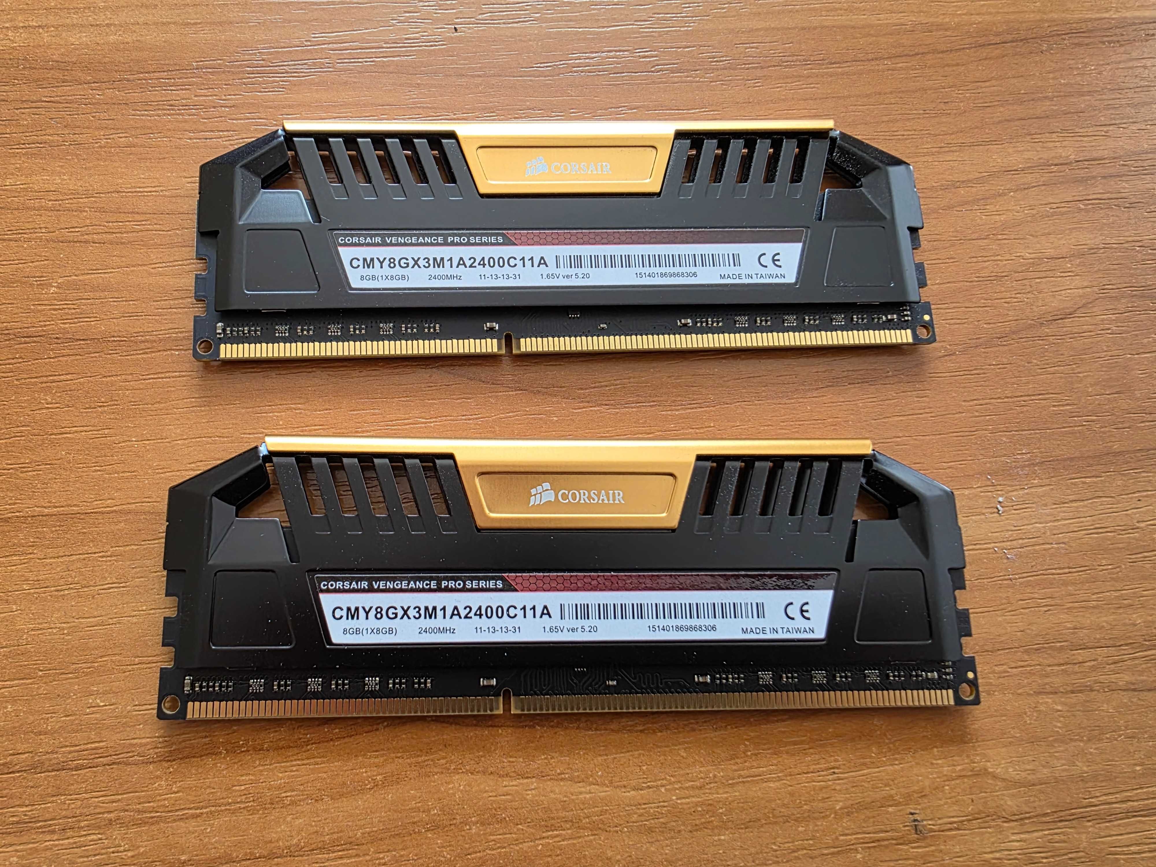 ОЗУ CORSAIR Vengeance Pro 16 ГБ (2 по 8) DDR3 RAM 2400 МГц