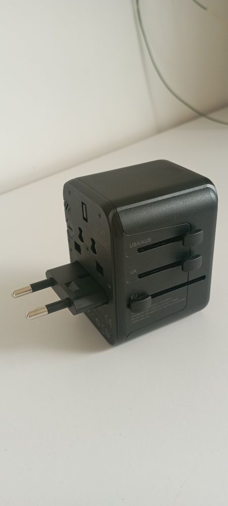 Travel adapter, przejściówka