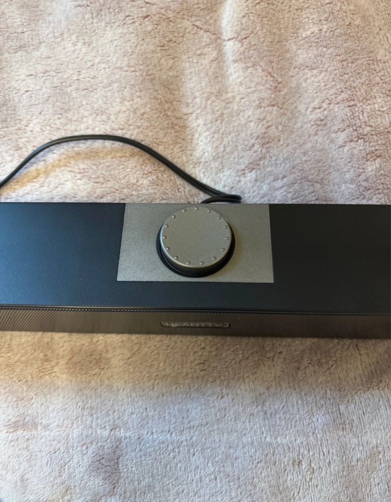 Nowoczesny głośnik komputerowy typu soundbar