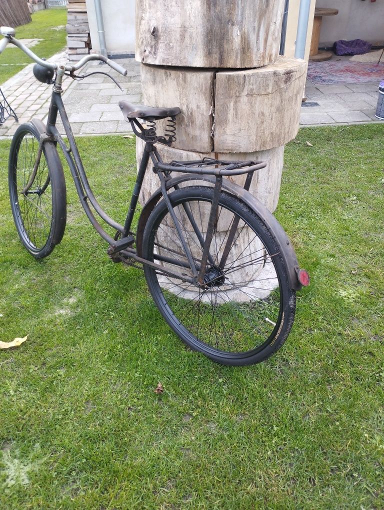 Zabytkowy rower antyk