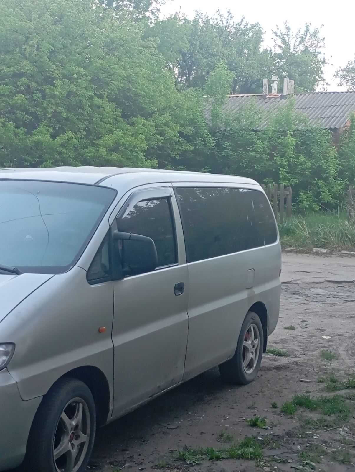 Продам  бус Хундай
