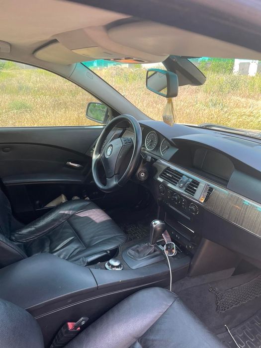 BMW 523 ,2.5 газ/бензин