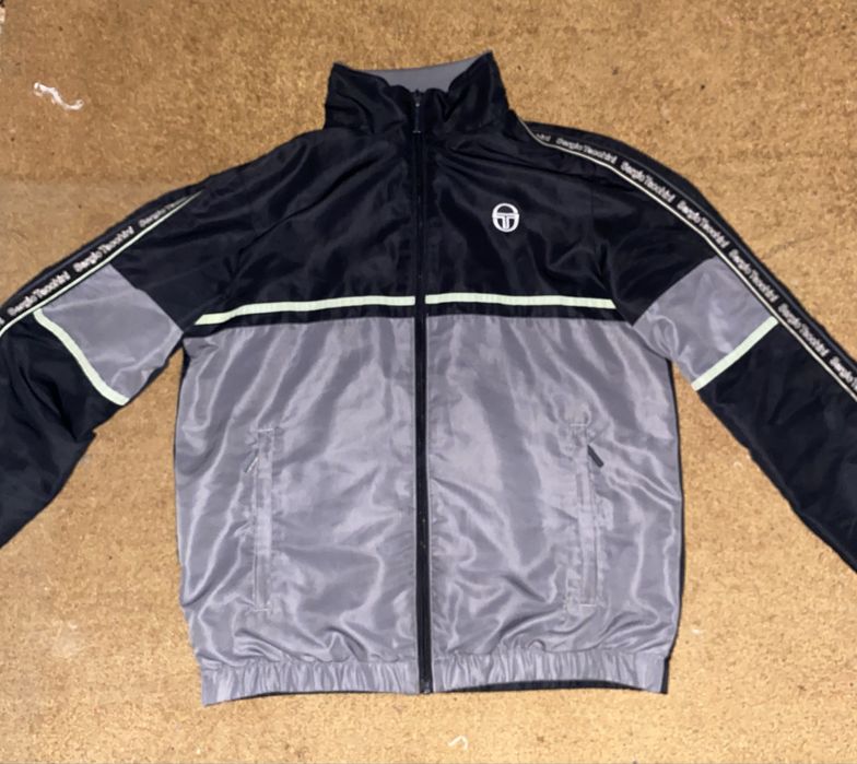 Продам зип худи sergio tacchini на лампасах