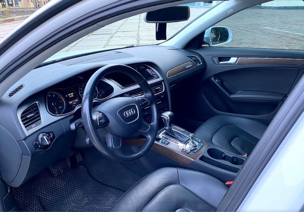 Audi A4 Premium 2014 року, S-Line повний привід, автомат