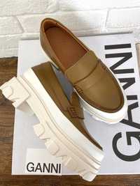 Ganni super buty roz.36