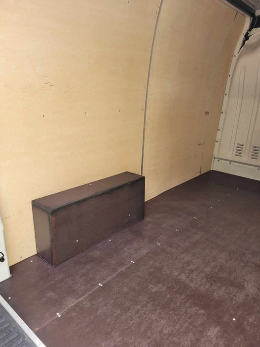 Zabudowa bus w sklejkę Man Mercedes Master Sprinter