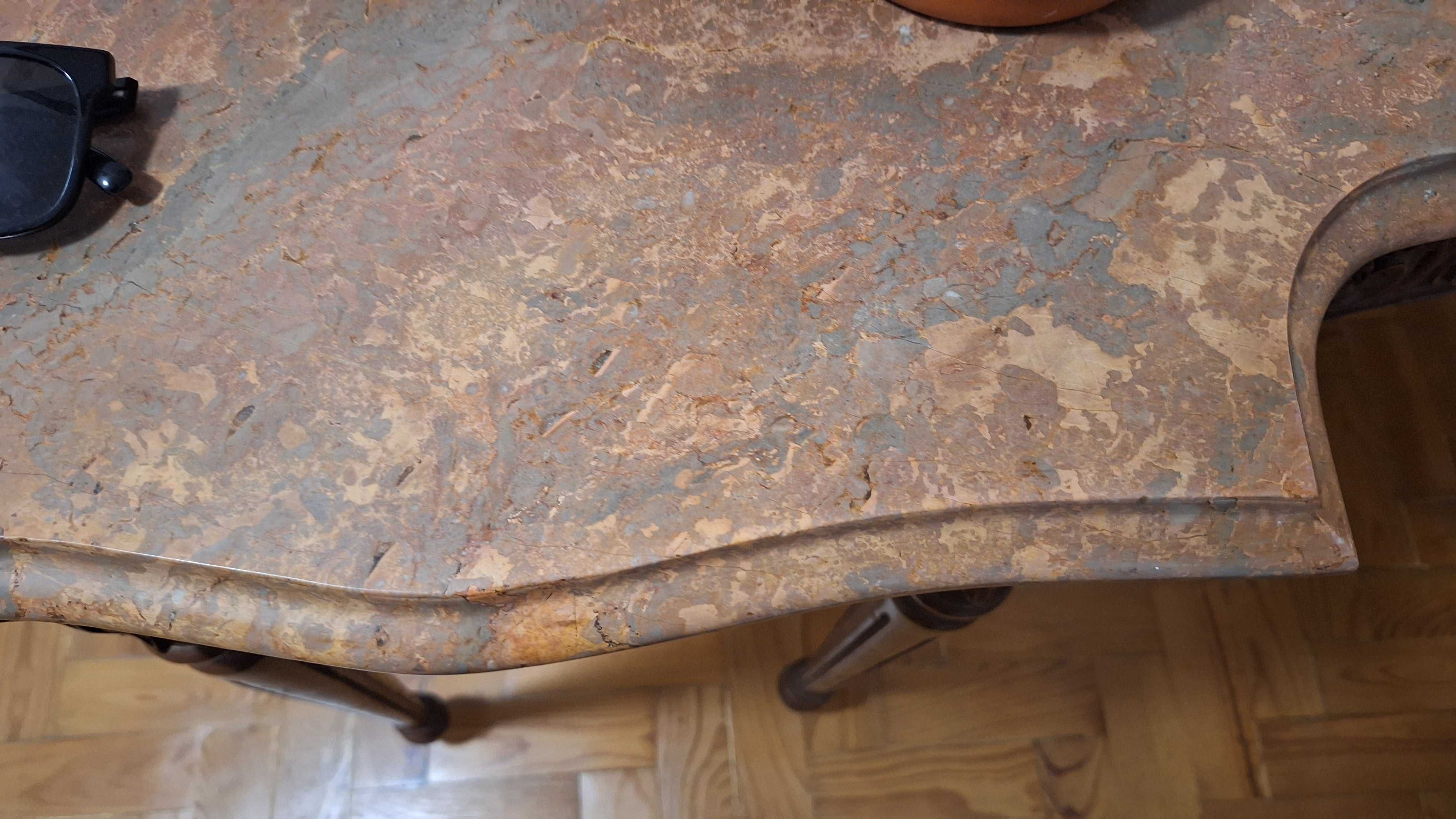Mesa de apoio antiga