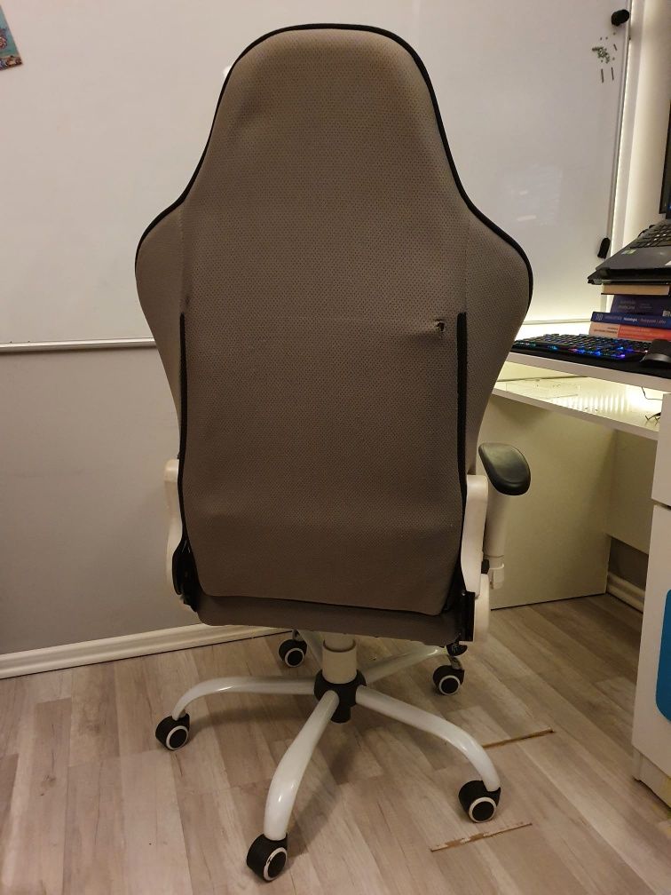 Fotel gamerski, krzesło biurowe