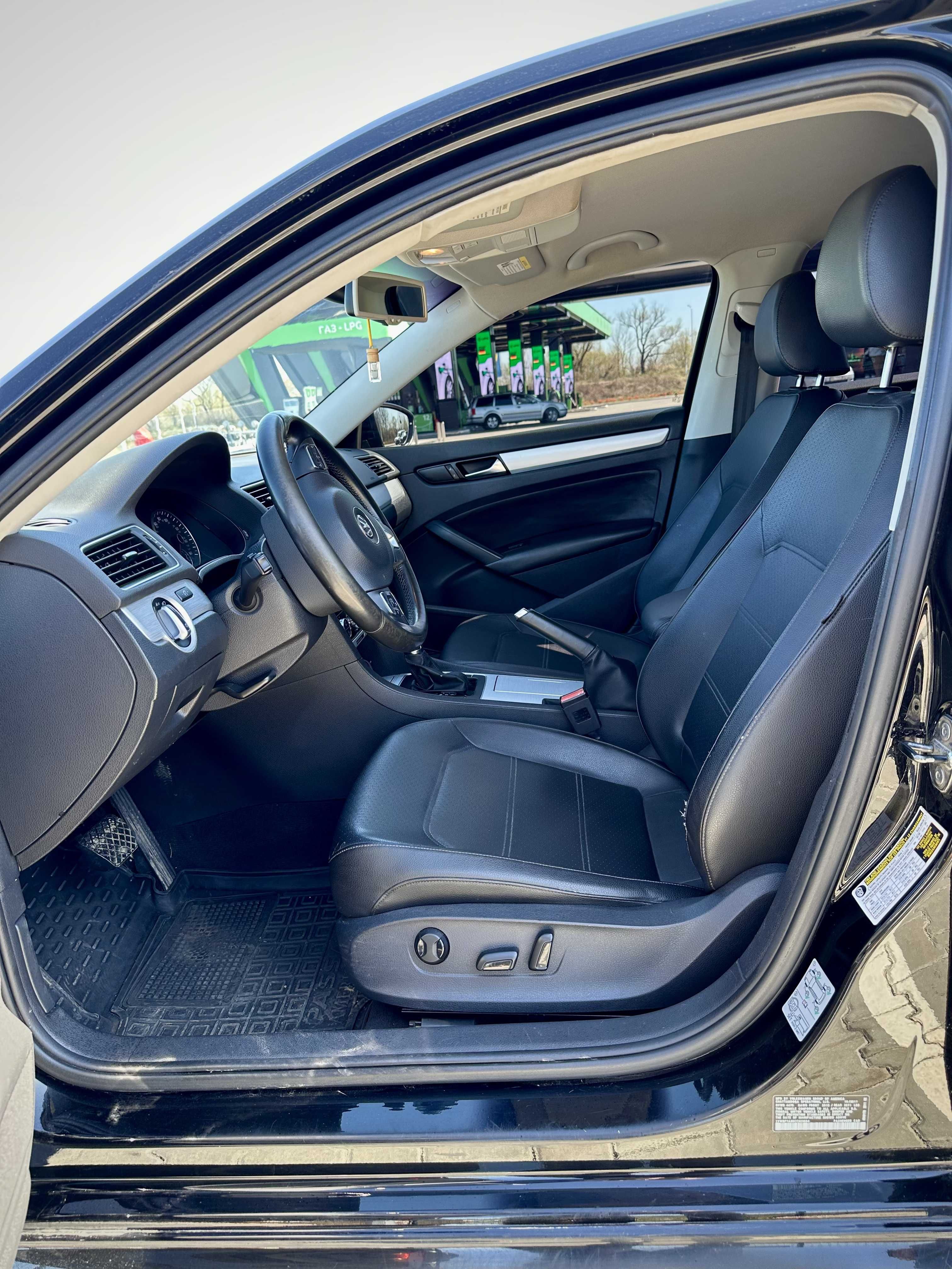Volkswagen Passat NMS 2011p 2,5л