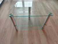 Efektowny szklany stolik z półkami
