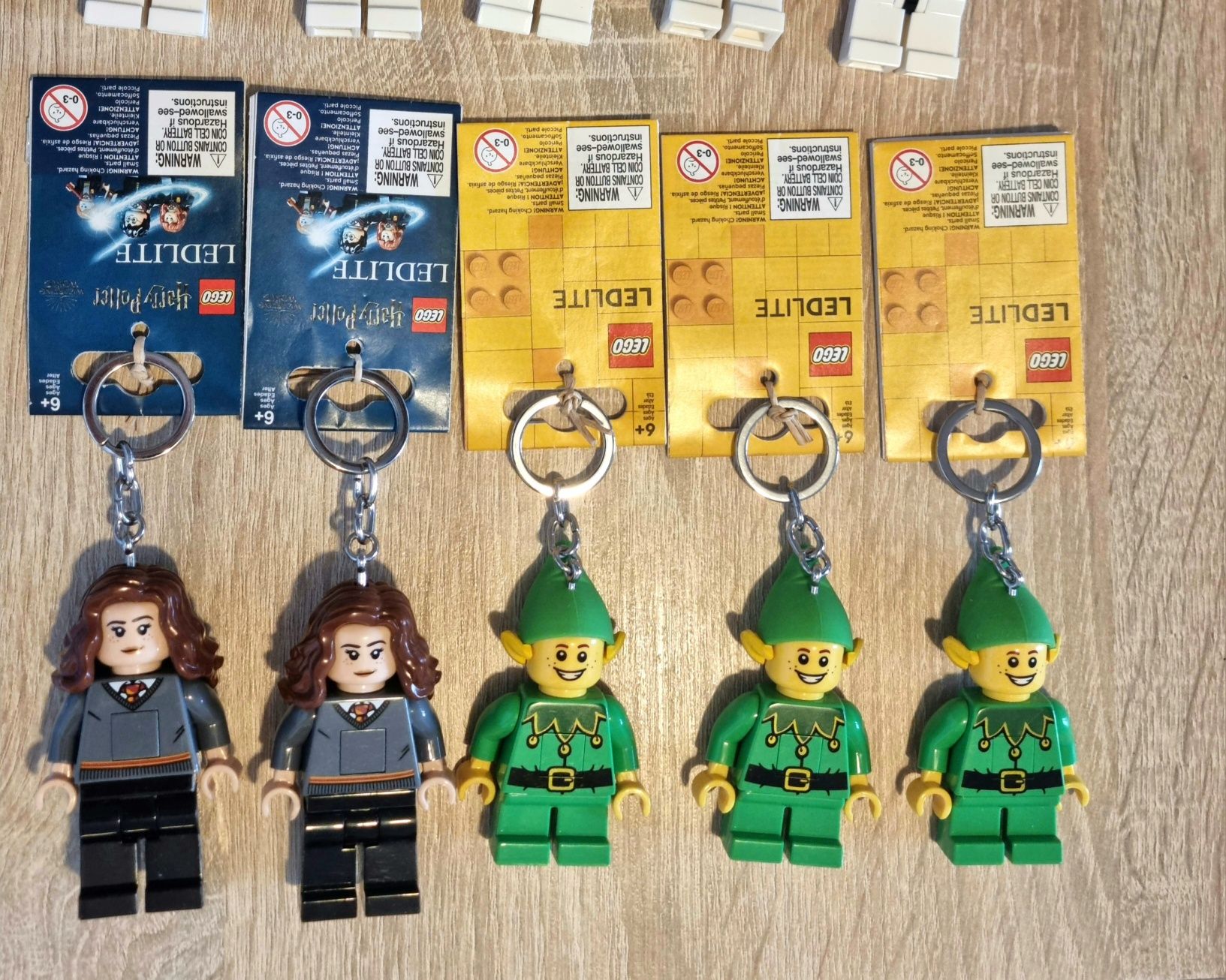 Brelok LEGO Hermiona Granger z latarką Harry Potter