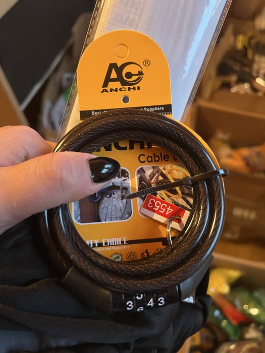 Blokada rowerowa na rower motor zapięcie linka szyfr kod