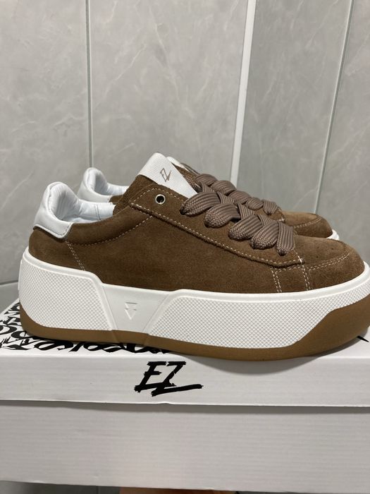 Кеди замшеві жіночі 38 розмір