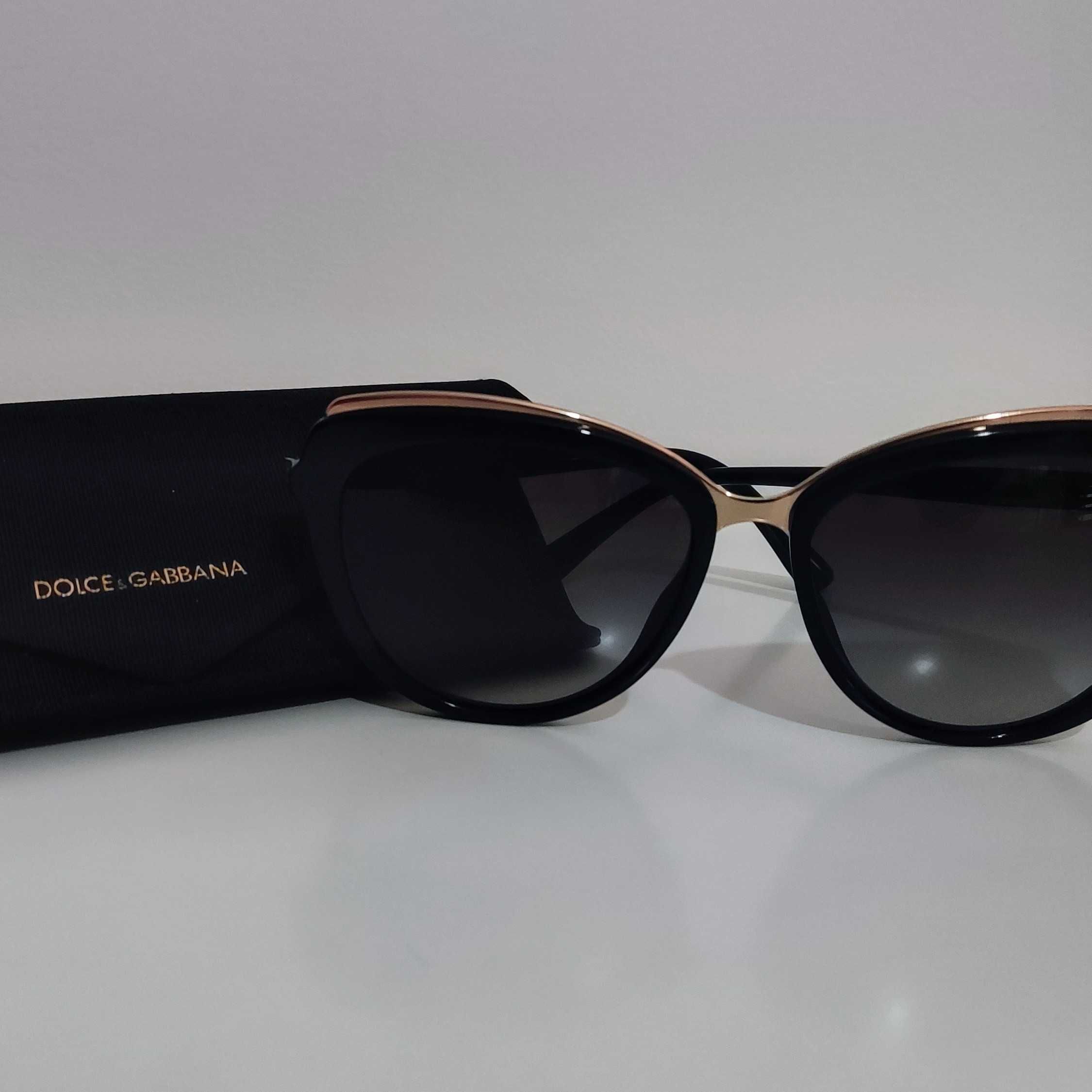 Óculos de sol Dolce & Gabbana modelo DG4304