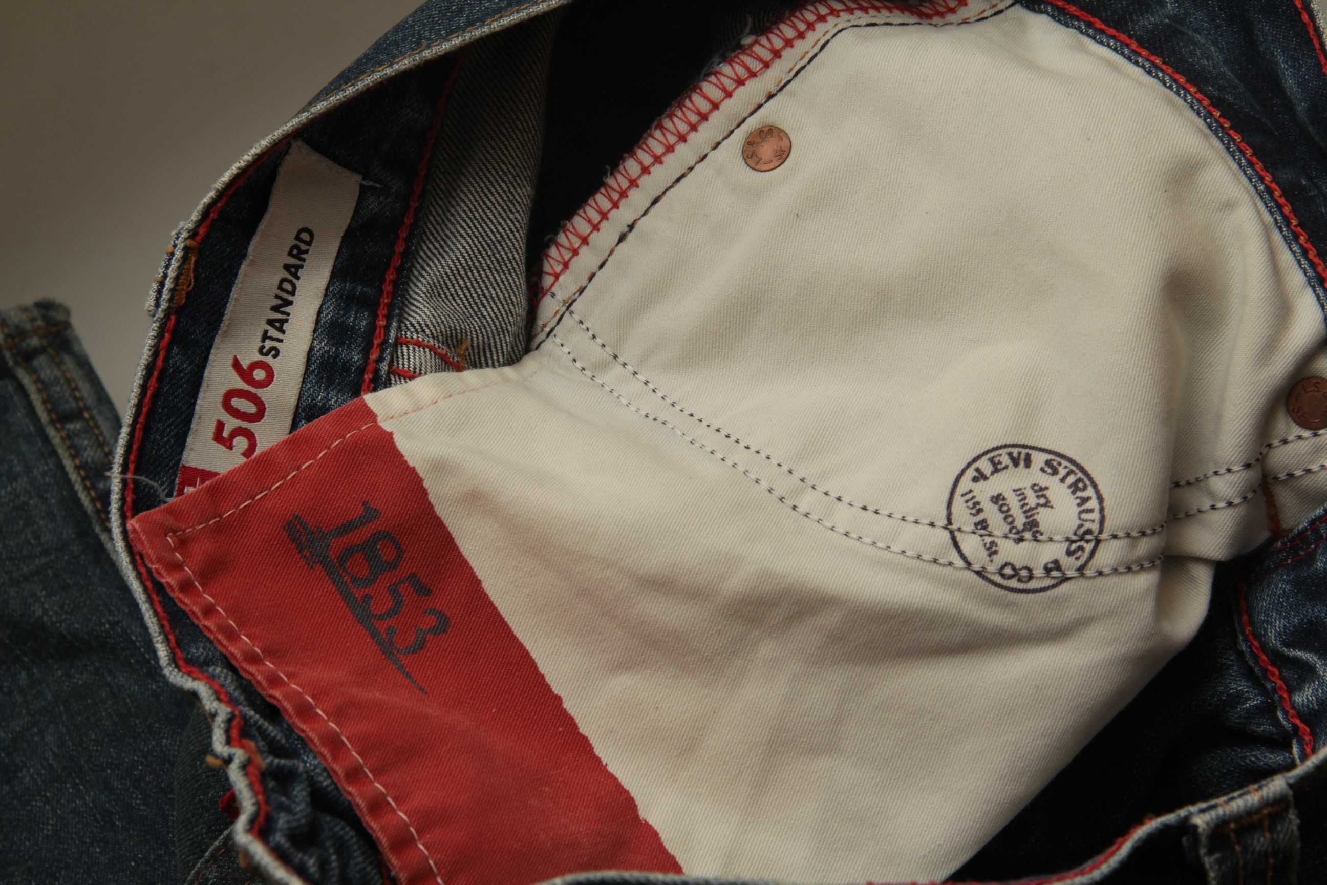 Levis Red Tab 506  31x34 джинсы с заводскими потертостями