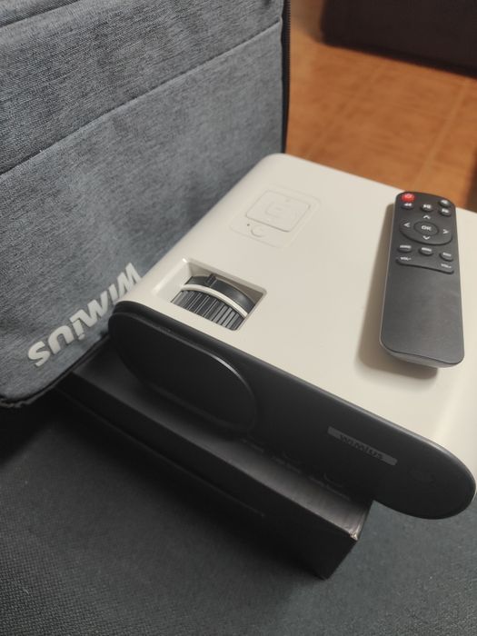 Projetor WiMiUS K5 – LED – Full HD Support – Como novo + Mala transpor