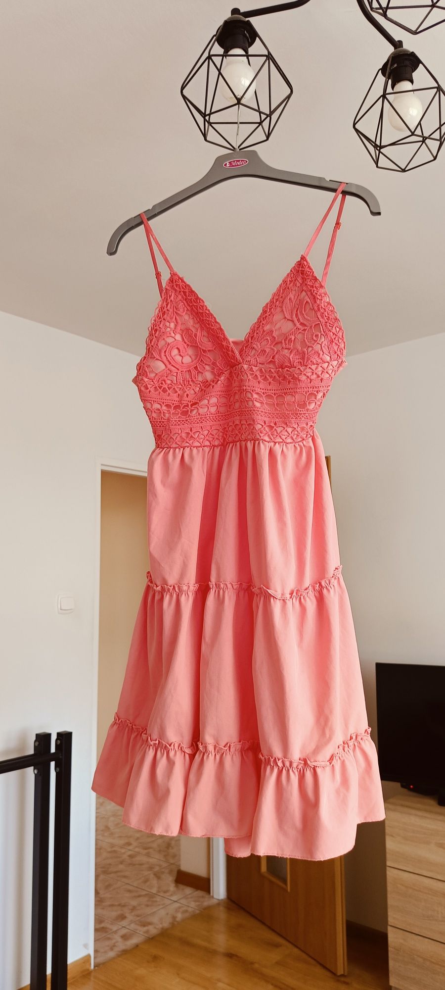 Letnia sukienka boho, letnia sukienka z ażurem wiązana na plecach