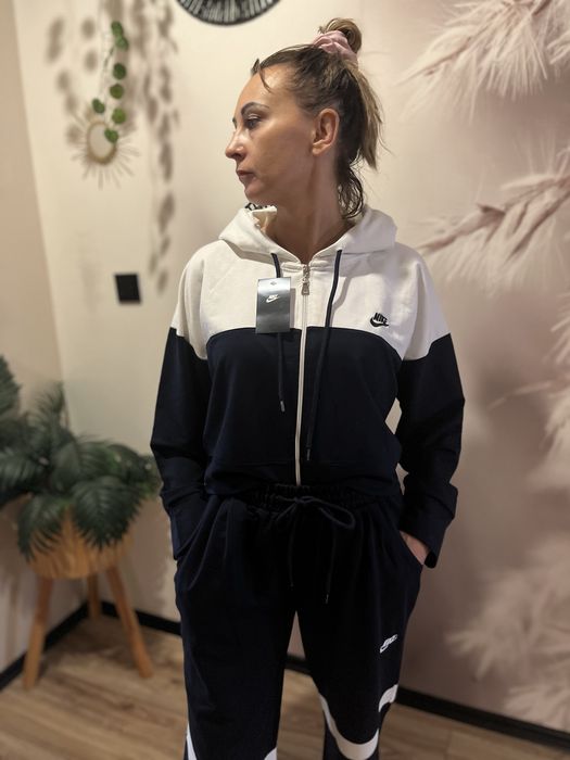 Kpl damski spodnie bluza