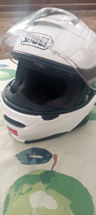 Kask motorowy biały  SHOEI Neotec II roz. S