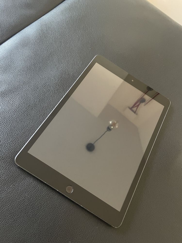 Ipad 9 64 gb A2602 stan idealny