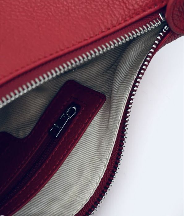 Сумочка з натуральної шкіри від Silvian Heach