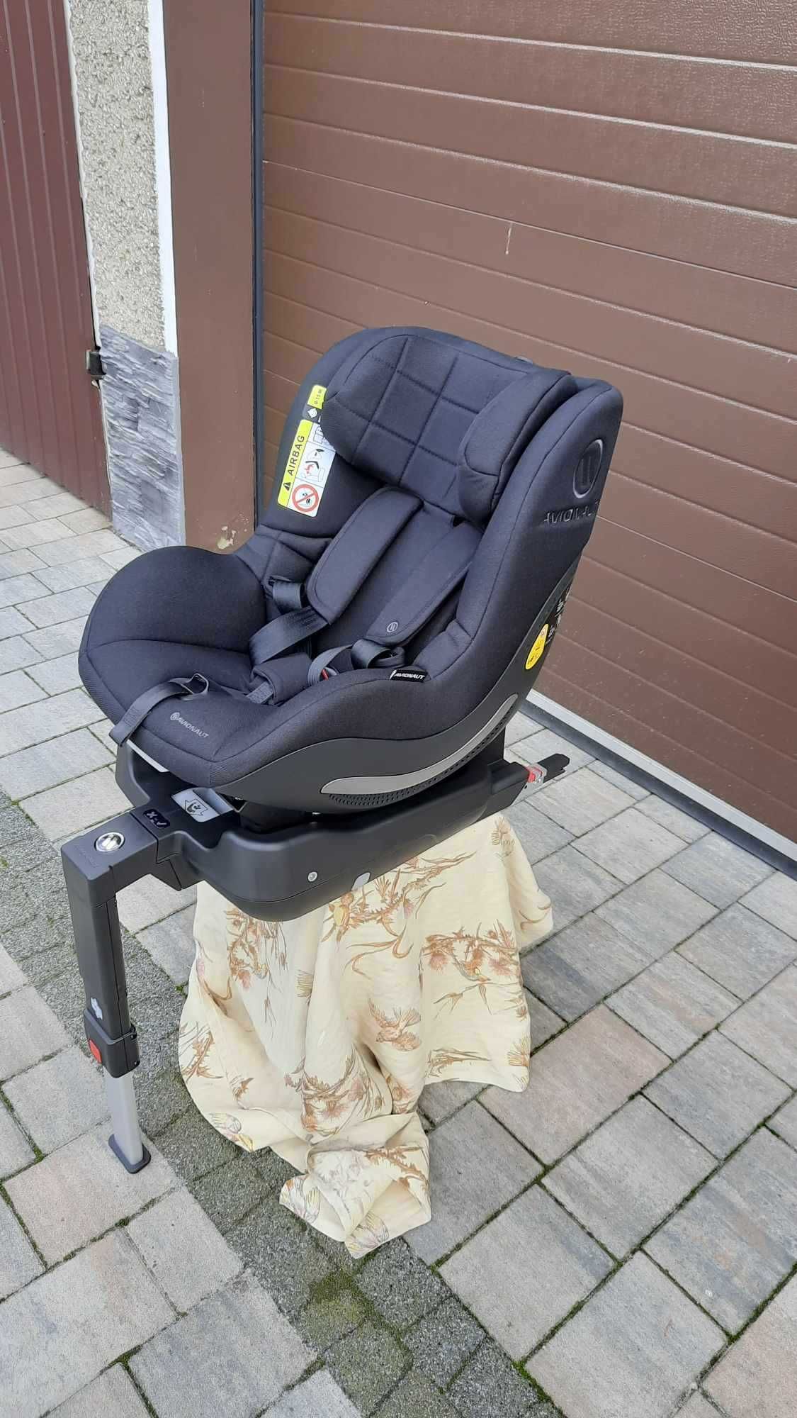 Fotelik samchodowy Avionaut  AeroFIX  z bazą Isofix