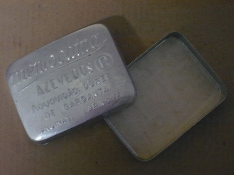 Caixa antiga de pastilhas medicinais