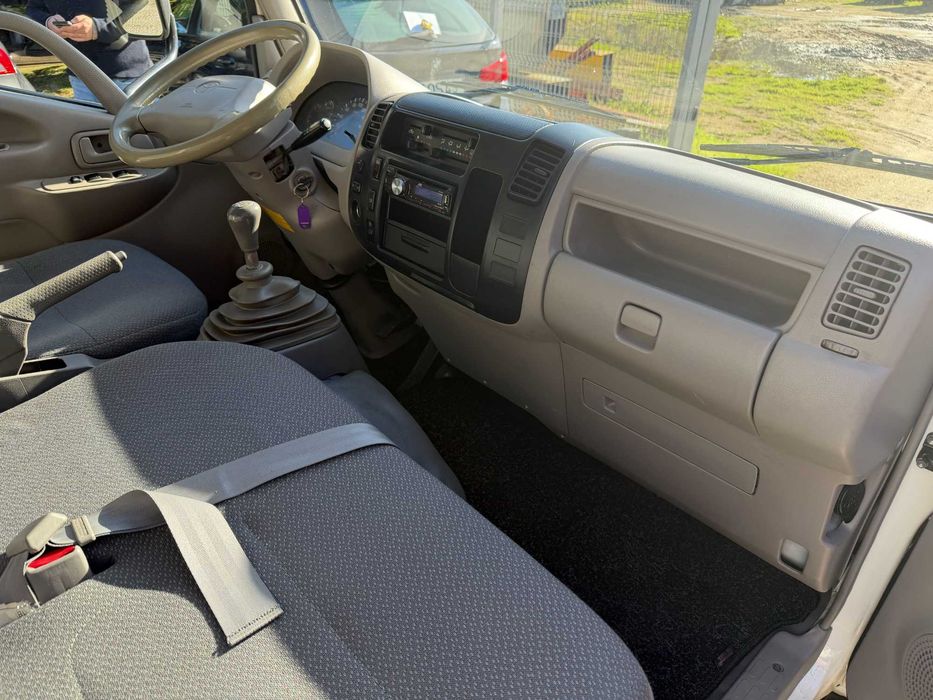 Toyota dyna tribasculante 2014