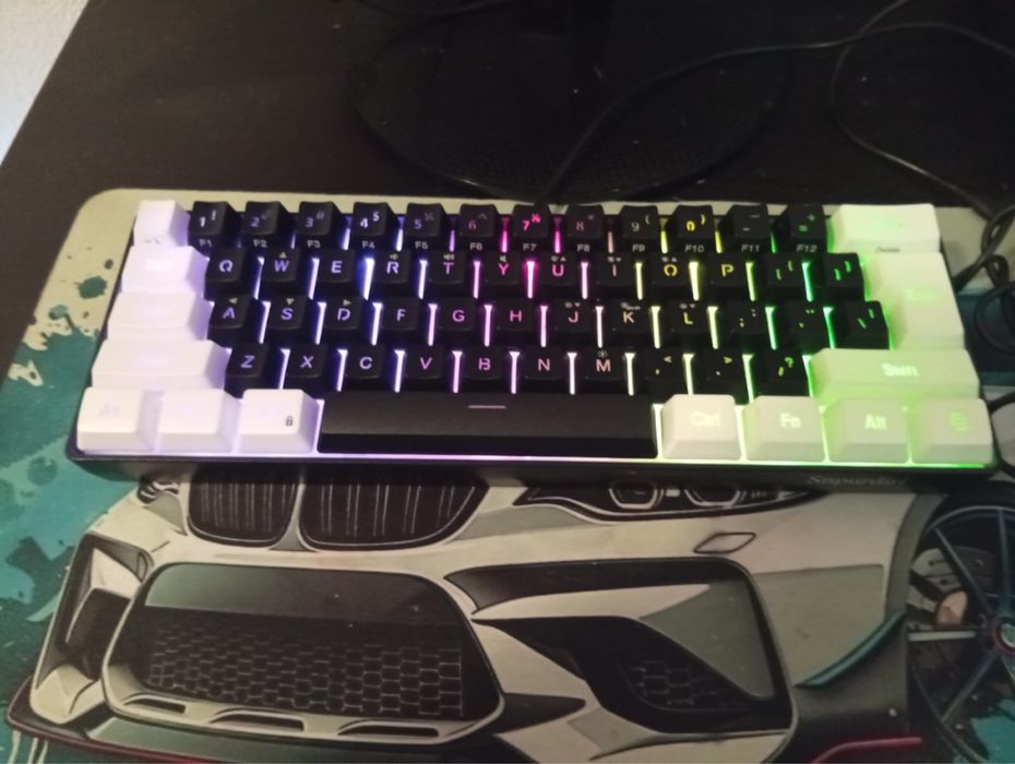 Vendo ps4 usada em bom estado