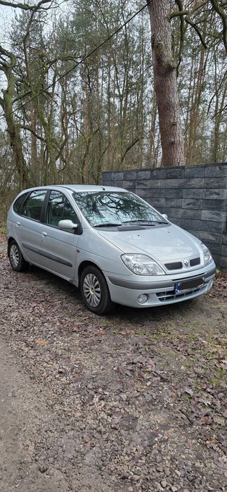 Renault Scenic Automat 2.0 + lpg.