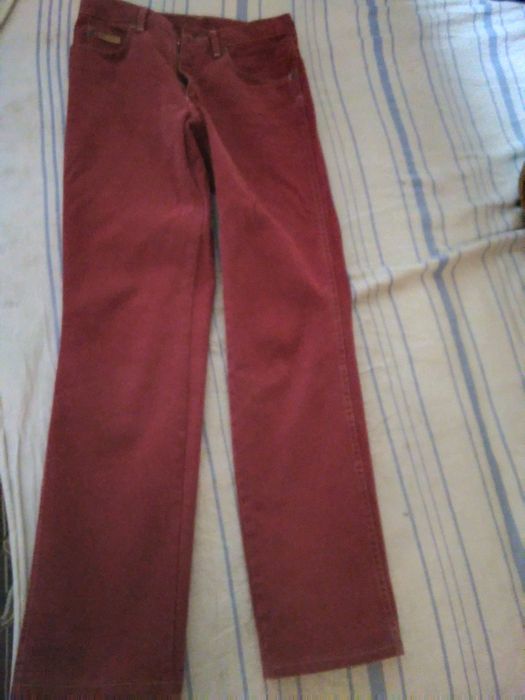 Джинси Wrangler бордового кольору оригінал (Велика Британія).