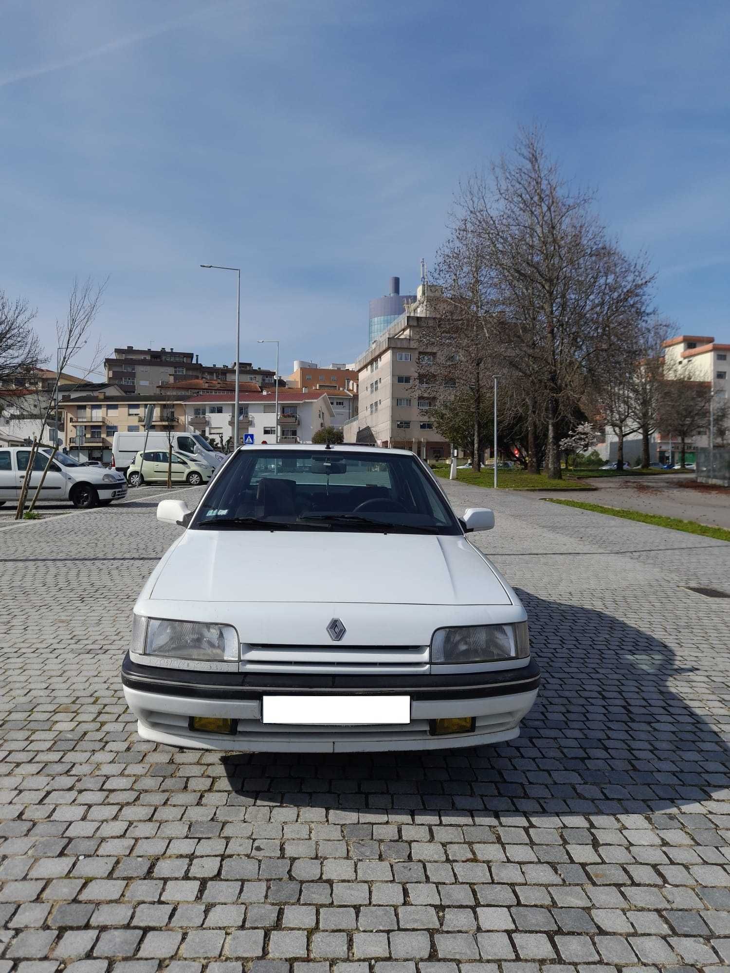 Renault 21 TSE [GPL]