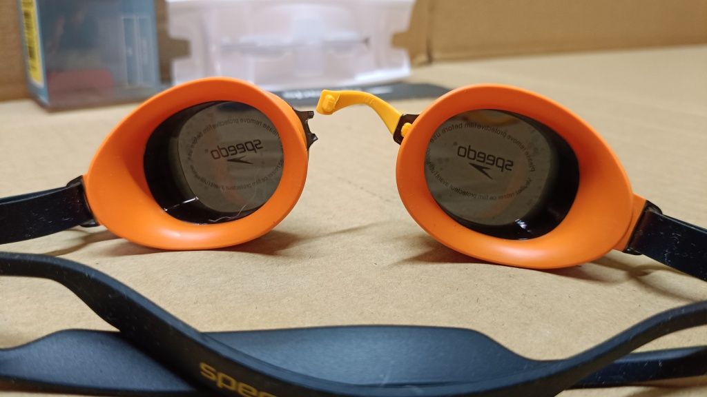 Speedo Gogle pływackie Uniseks nowe z defektem