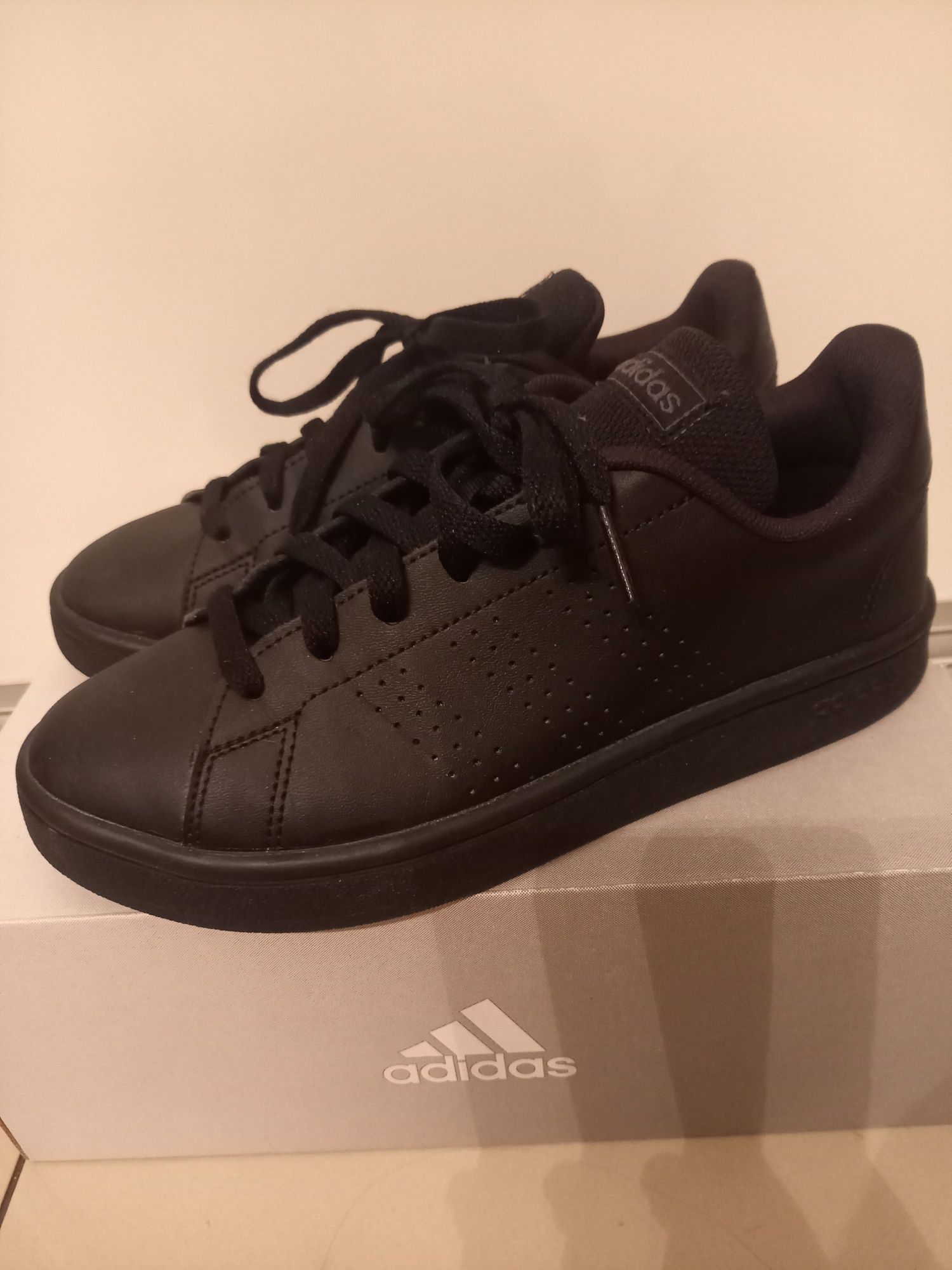 Adidasy rozm.36,2/3