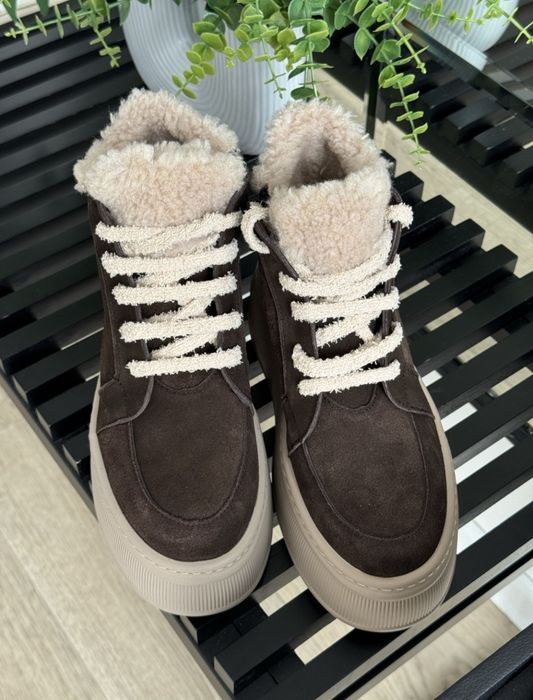 Зимові жіночі черевики замша