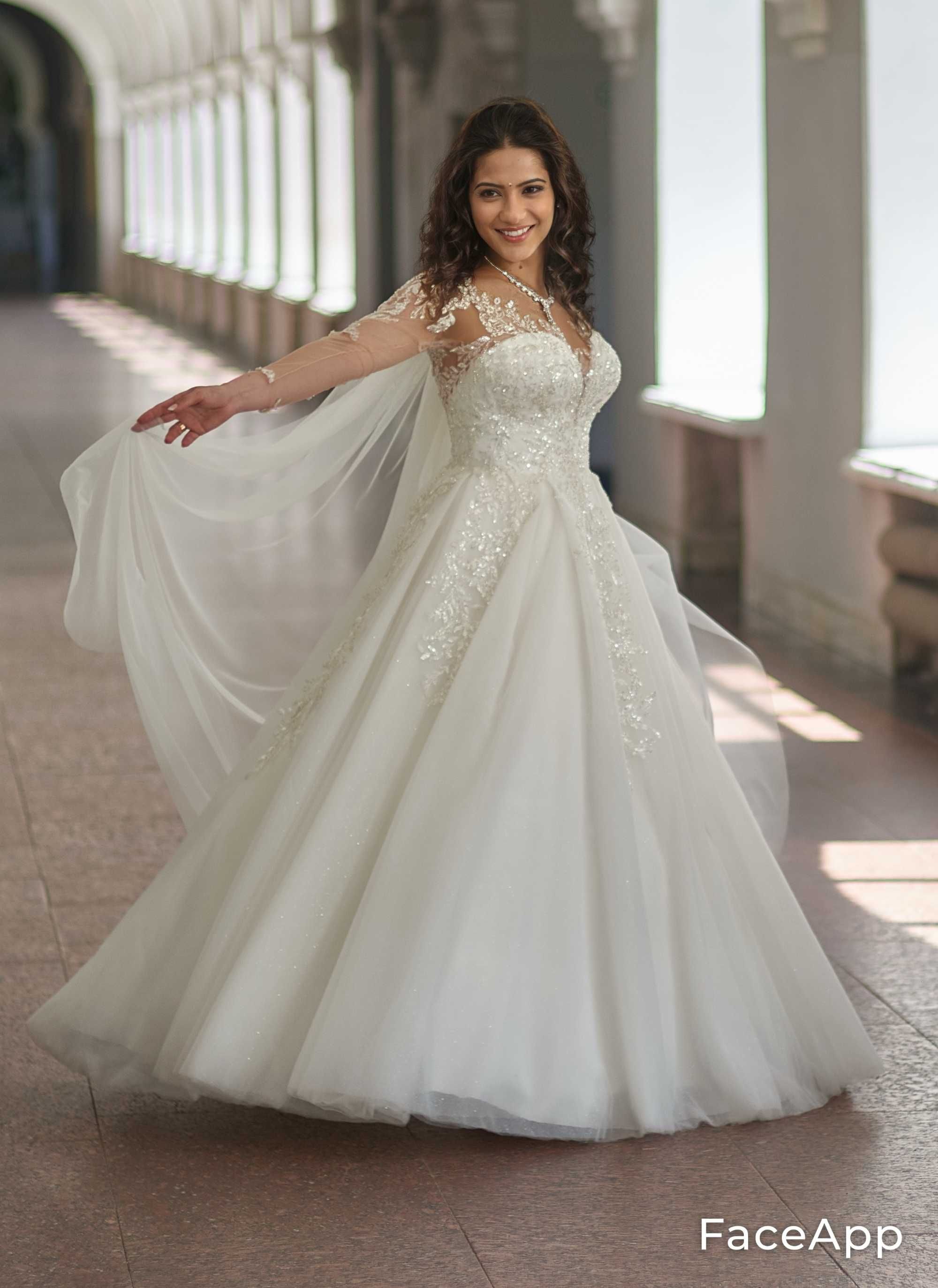 Весільня сукня 46 розмір