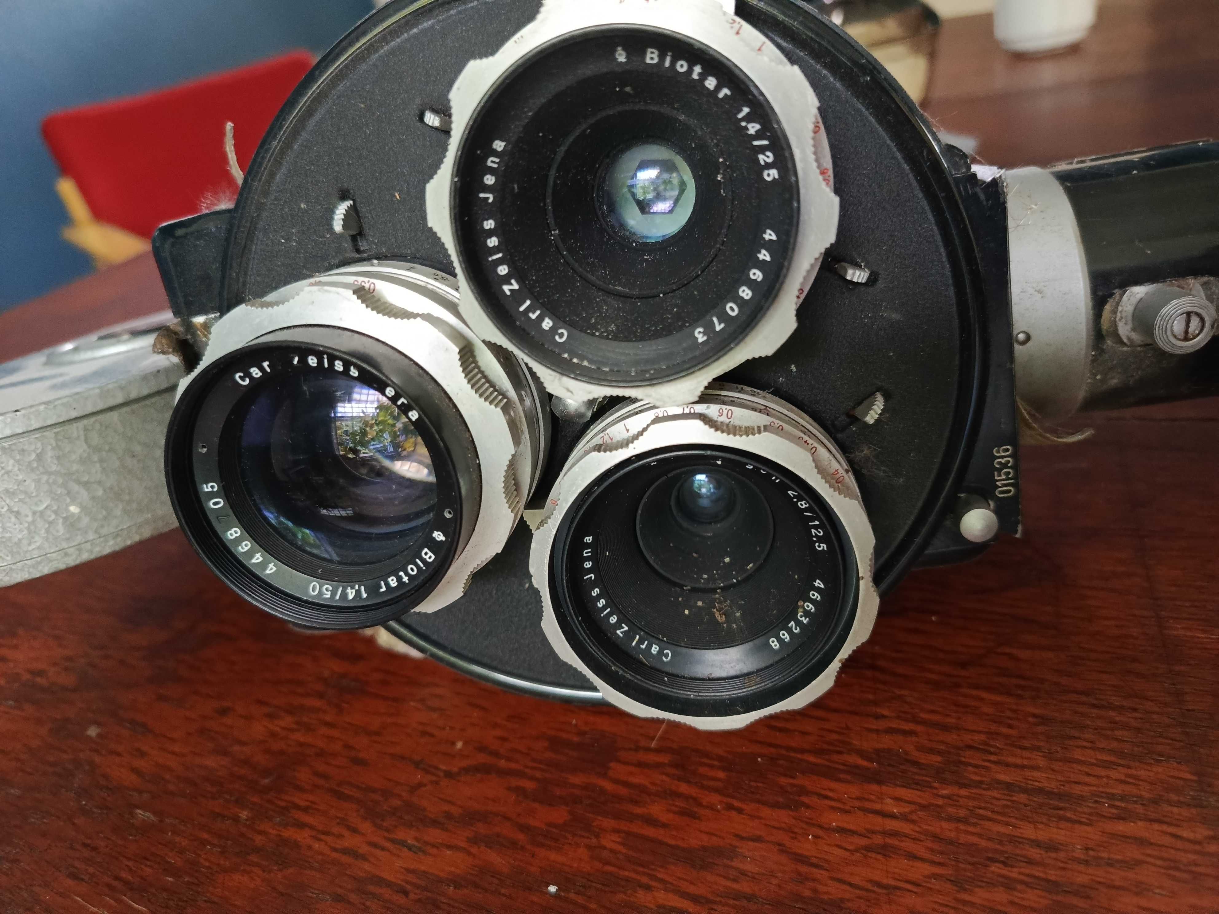 Kamera Pentaflex 16