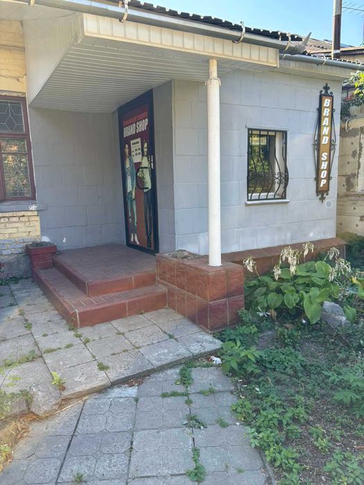 ТЕРМІНОВО продам нежитлове приміщення