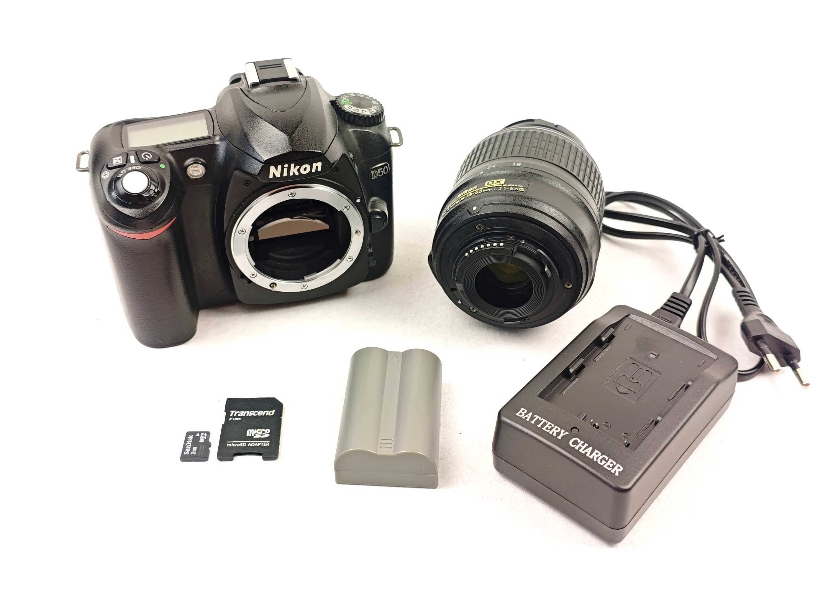 Дзеркальний фотоапарат Nikon D50 KIT 2Gb [CCD матриця/викрутка]